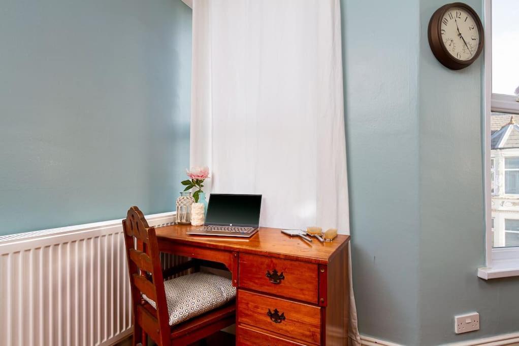 Villa Beautiful Townhouse, Great Location - Pet Friendly à Cardiff Extérieur photo