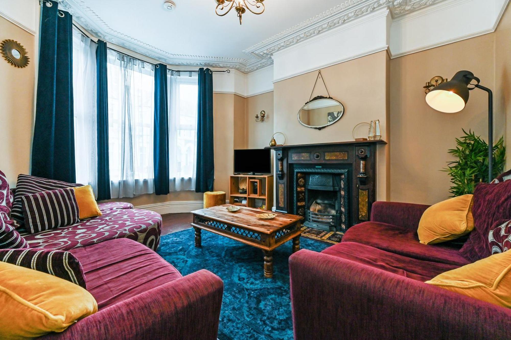 Villa Beautiful Townhouse, Great Location - Pet Friendly à Cardiff Extérieur photo