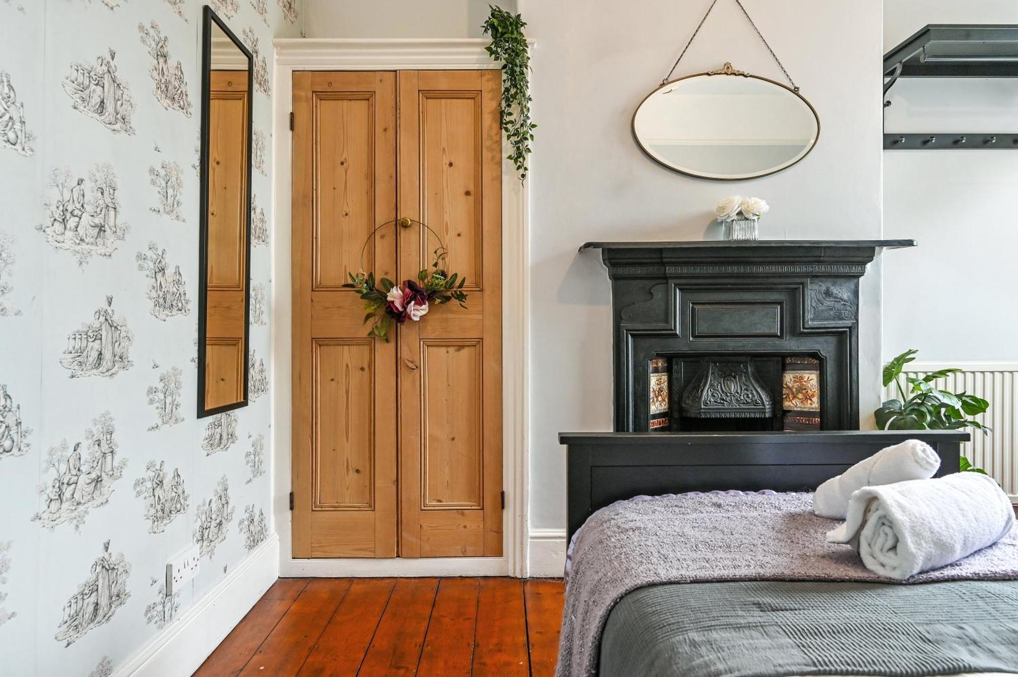 Villa Beautiful Townhouse, Great Location - Pet Friendly à Cardiff Extérieur photo